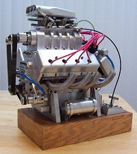 V8-Motor - selbstgebaut